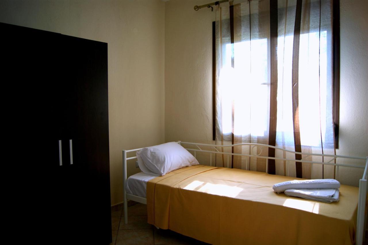 Simplicity At Iris Accommodation ซากูเดีย ห้อง รูปภาพ
