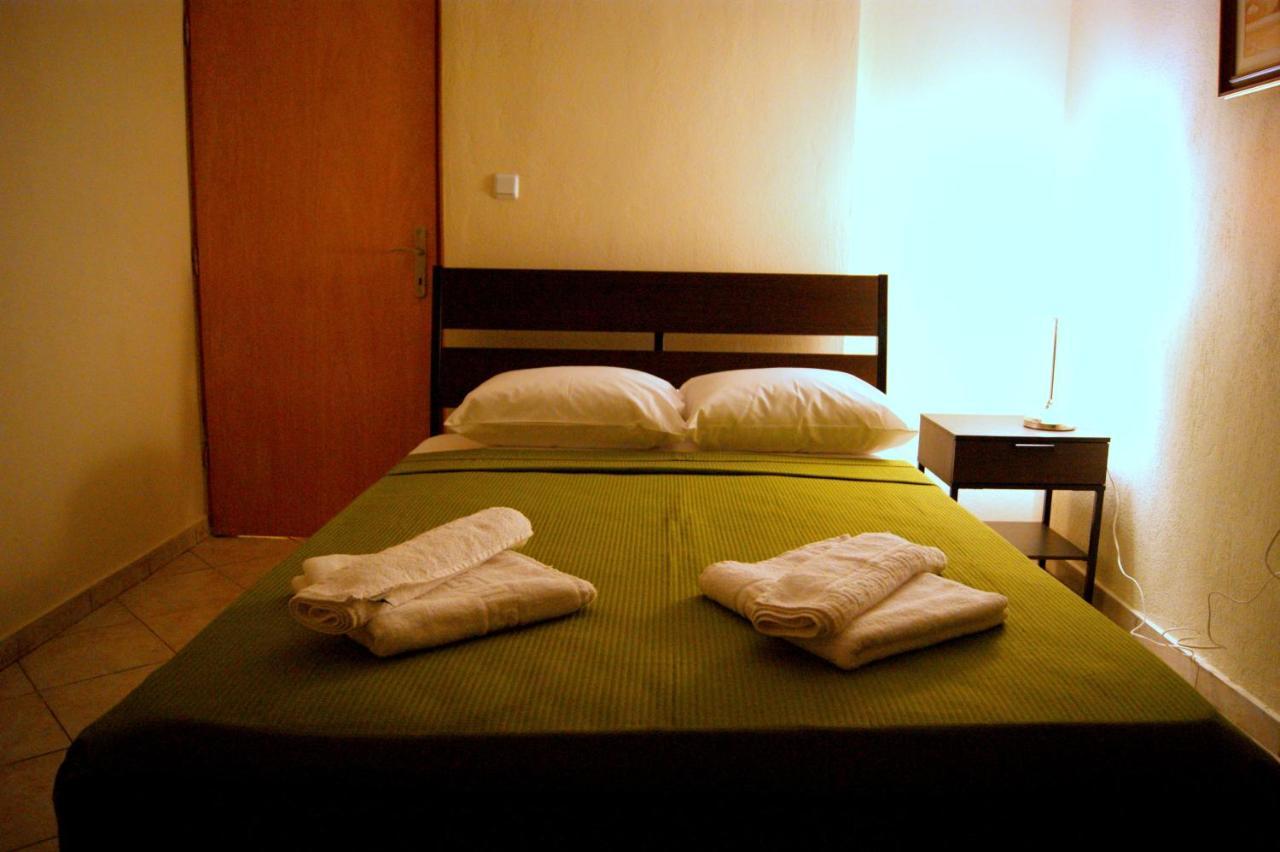 Simplicity At Iris Accommodation ซากูเดีย ห้อง รูปภาพ