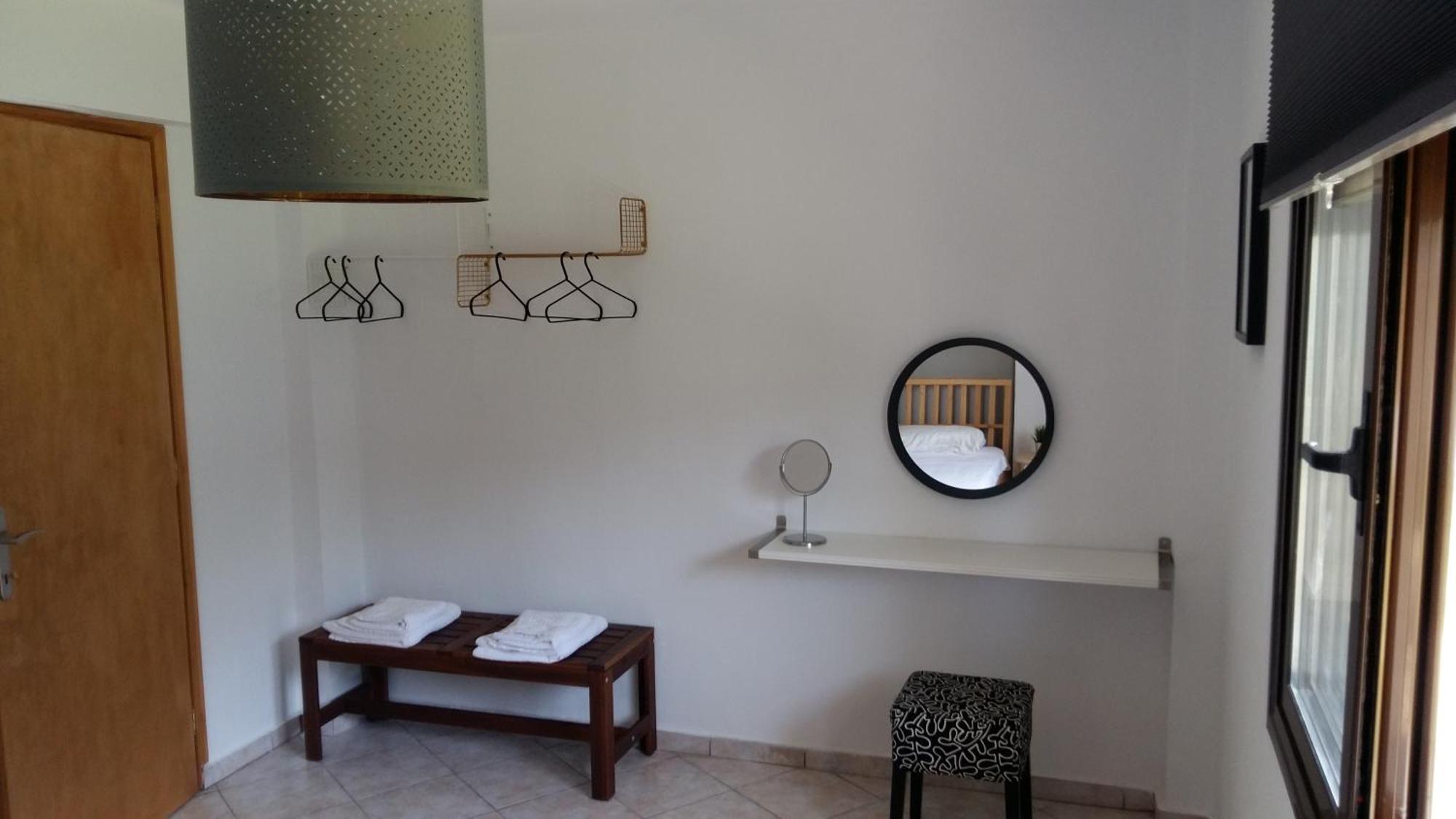 Simplicity At Iris Accommodation ซากูเดีย ภายนอก รูปภาพ